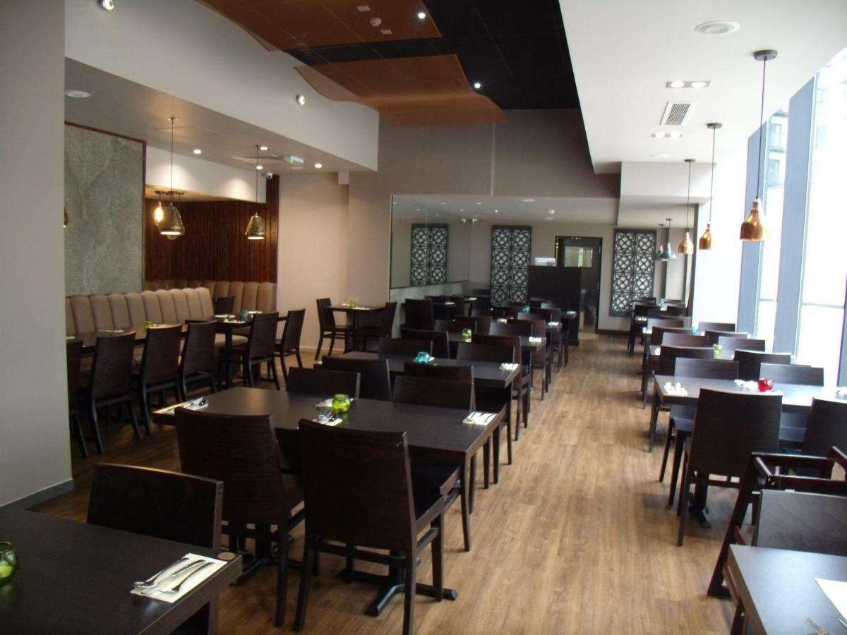 New Central Woking 1 And 2 Bedroom Apartments With Free Gym, Close To Train Station 외부 사진